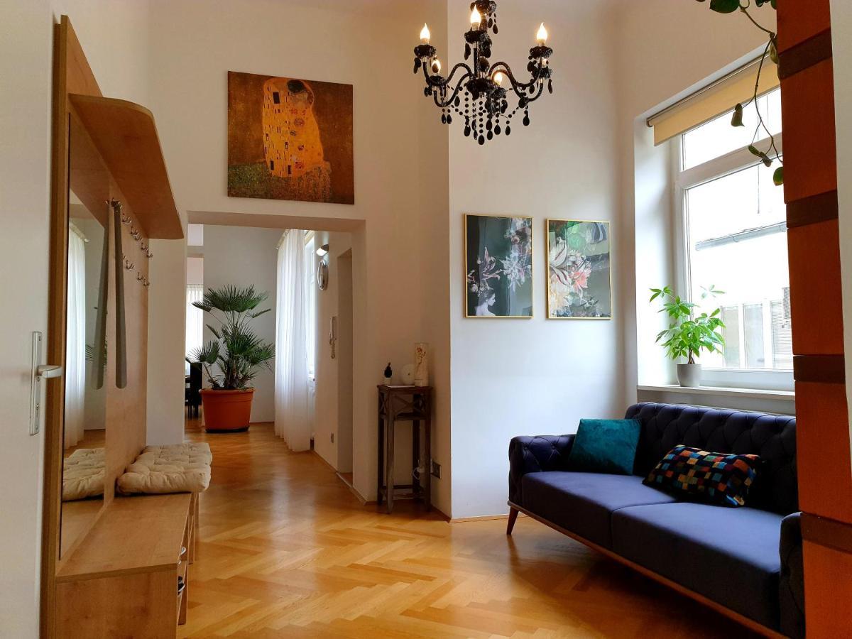 Sunny And Spacious Apartment Near City Centre Wien Ngoại thất bức ảnh