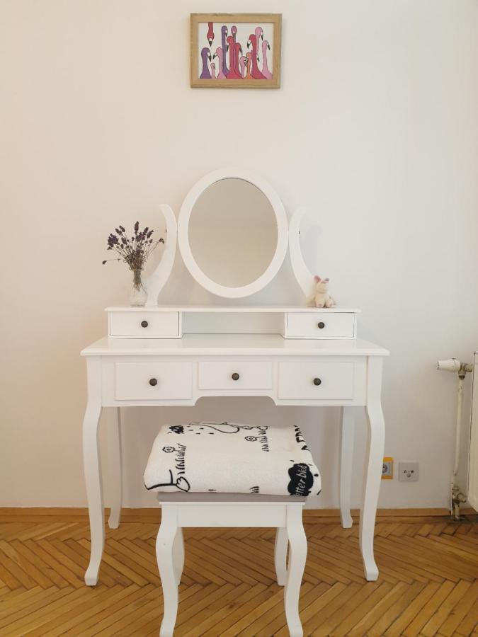 Sunny And Spacious Apartment Near City Centre Wien Ngoại thất bức ảnh